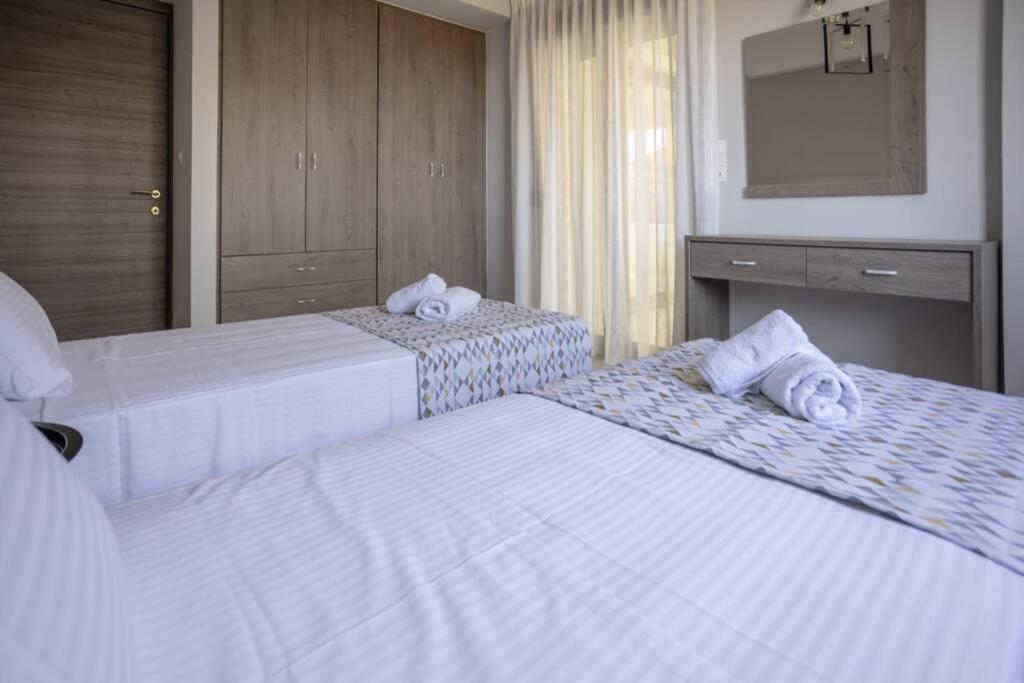 Mela Luxury Apartments Maroulás Exteriér fotografie