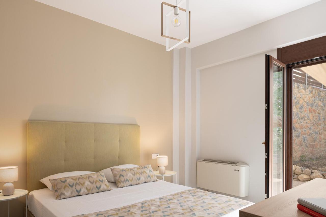 Mela Luxury Apartments Maroulás Exteriér fotografie